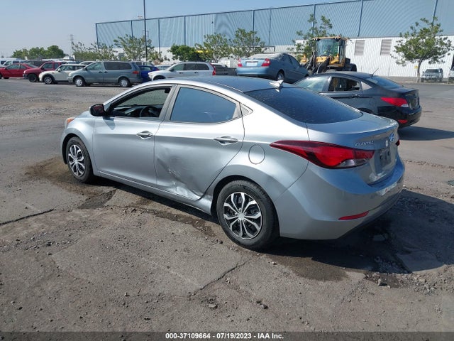 Hyundai ELANTRA SE 2016 5NPDH4AE3GH700328 Image 9