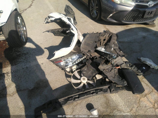 Lexus GS 350 2015 JTHBE1BL2FA015141 Image 4