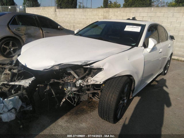Lexus GS 350 2015 JTHBE1BL2FA015141 Image 2