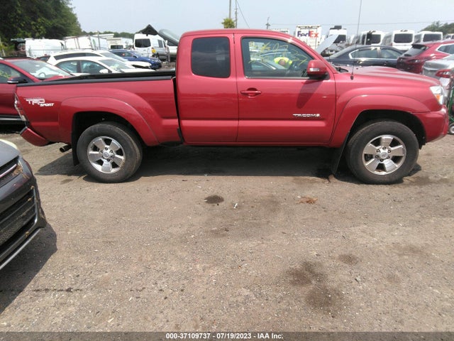 2013 TOYOTA TACOMA VIN: 5TFUU4EN2DX083588