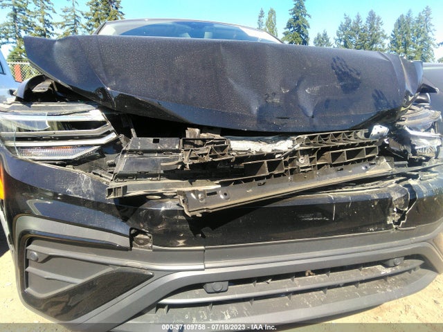 3VV3B7AX7NM138295 Volkswagen TIGUAN SE