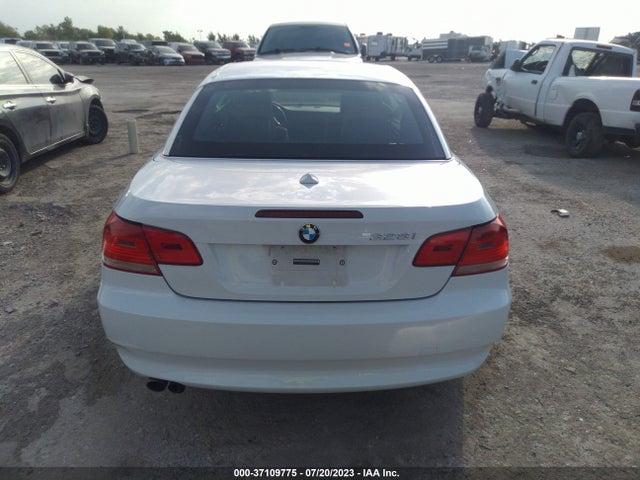 2008 BMW 3 SERIES 328I VIN: WBAWL13508PX17450
