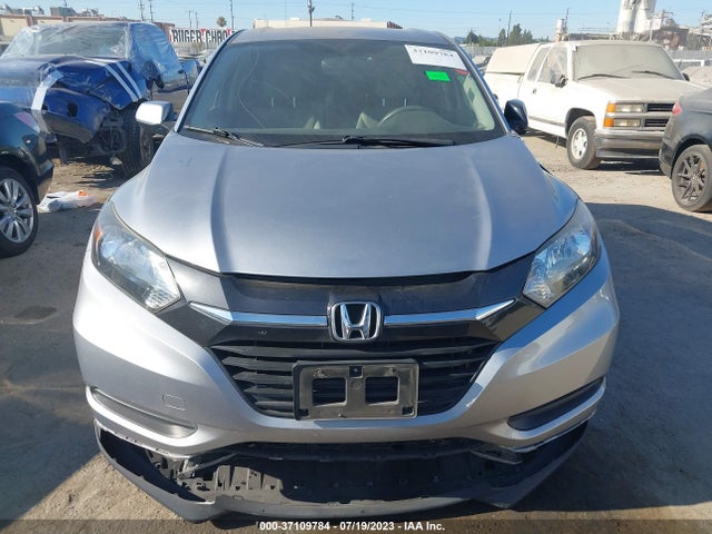 Honda HR-V LX 2018 3CZRU5H37JM715731 Image 12