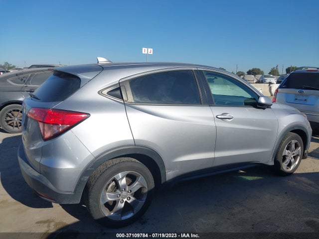 Honda HR-V LX 2018 3CZRU5H37JM715731 Image 13