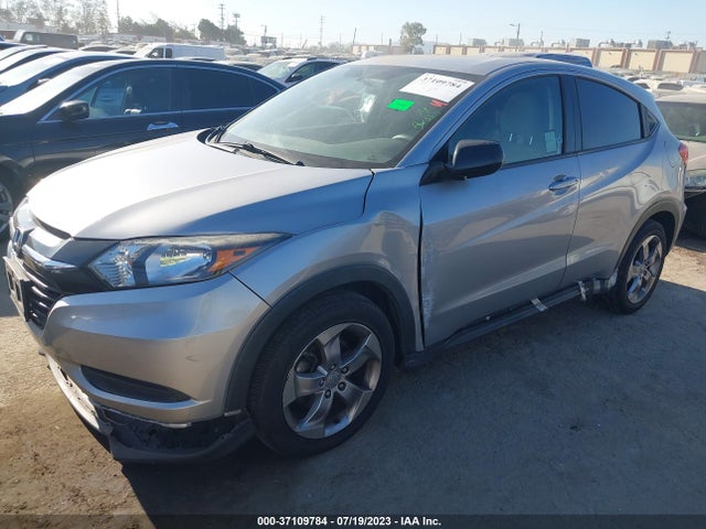 Honda HR-V LX 2018 3CZRU5H37JM715731 Image 2