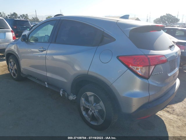 Honda HR-V LX 2018 3CZRU5H37JM715731 Image 3