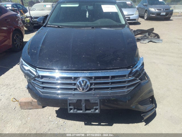 3VWC57BU2MM022556 Volkswagen Jetta S/se/r-line