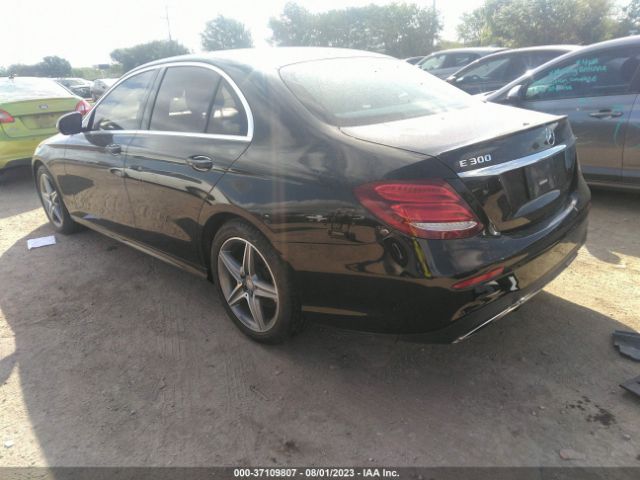 WDDZF4JB8HA158546 Mercedes-Benz E-class E 300
