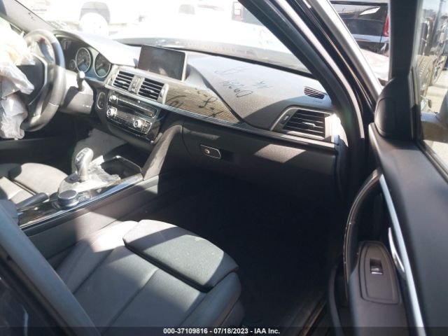 WBA8B9G36HNU57215 BMW 3 Series 330i