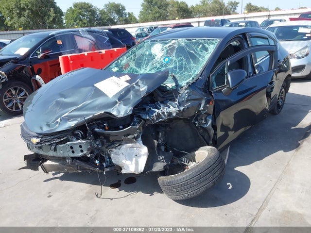 Chevrolet CRUZE LT 2017 3G1BE6SMXHS555953 Image 2