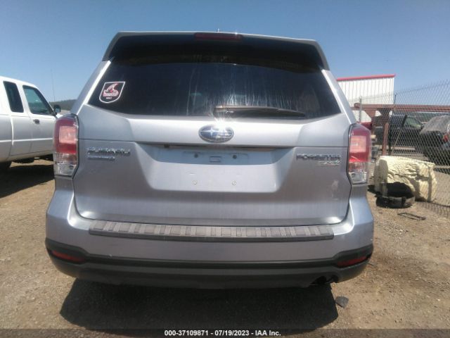 JF2SJAEC5HH412752 Subaru Forester Premium