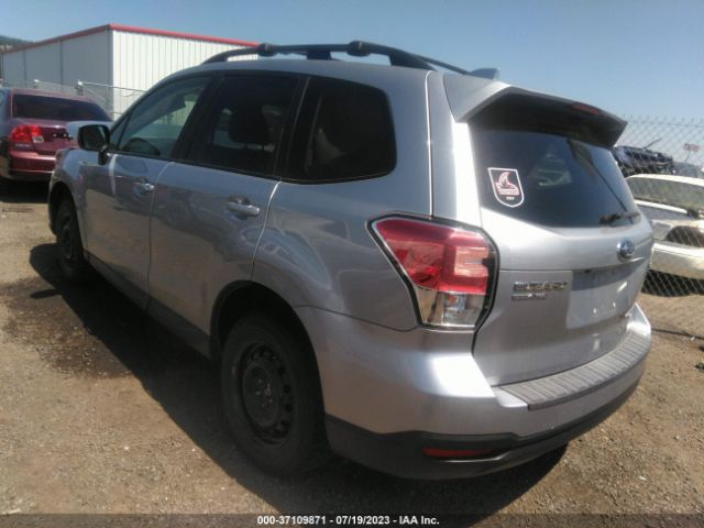 JF2SJAEC5HH412752 Subaru Forester Premium