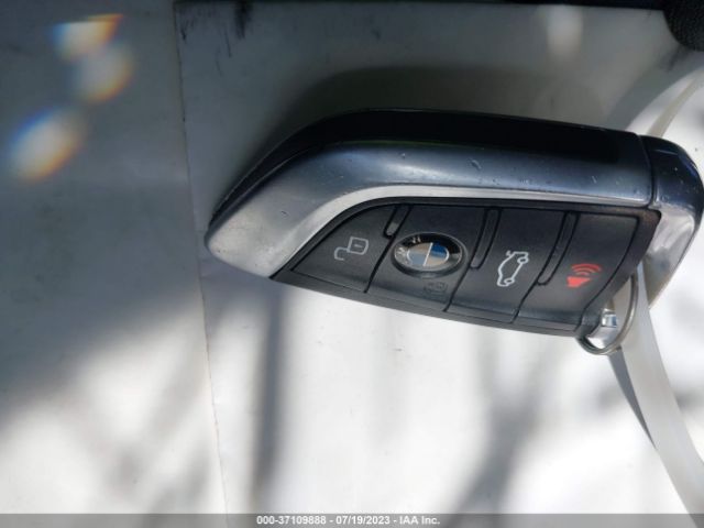 WBA5R1C55KAK07874 BMW 3 Series 330i