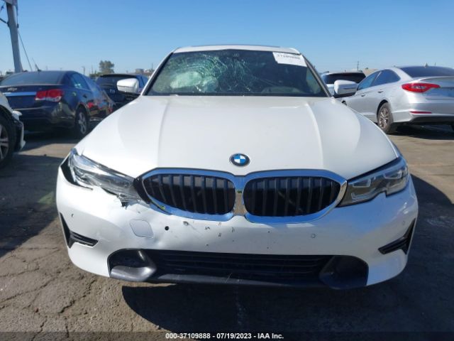 WBA5R1C55KAK07874 BMW 3 Series 330i