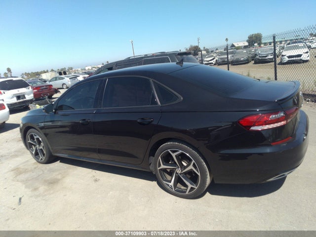 1VWMA7A32LC008276 Volkswagen Passat 2.0t R-line