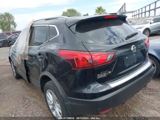 JN1BJ1CP7KW243795 Nissan Rogue Sport Sv