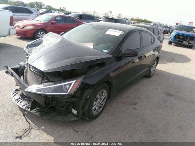 Hyundai ELANTRA SE 2019 KMHD74LF8KU754887 Image 2