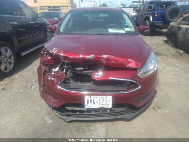 2016 FORD FOCUS SE VIN: 1FADP3K27GL248483