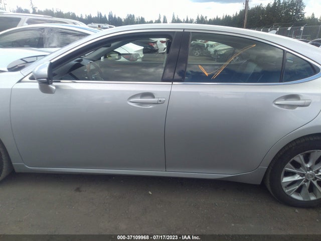 JTHBW1GG1E2075087 Lexus Es 300h Hybrid