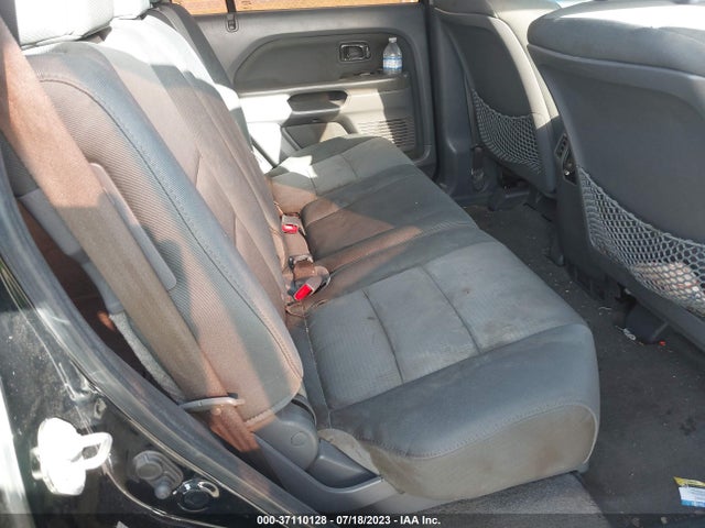 2007 HONDA PILOT LX VIN: 5FNYF28107B034039