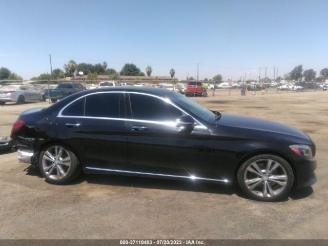 55SWF4JB4FU079097 Mercedes-Benz C-class C 300