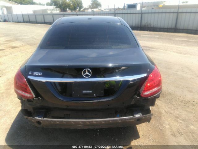 55SWF4JB4FU079097 Mercedes-Benz C-class C 300