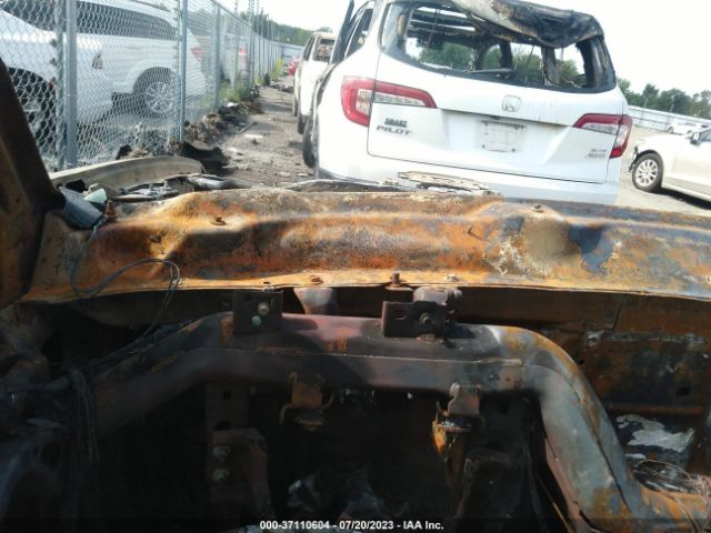 1GTR1UEC9FZ184387 GMC Sierra 1500 Sle