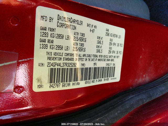 2007 DODGE GRAND CARAVAN SXT VIN: 2D4GP44L37R325282
