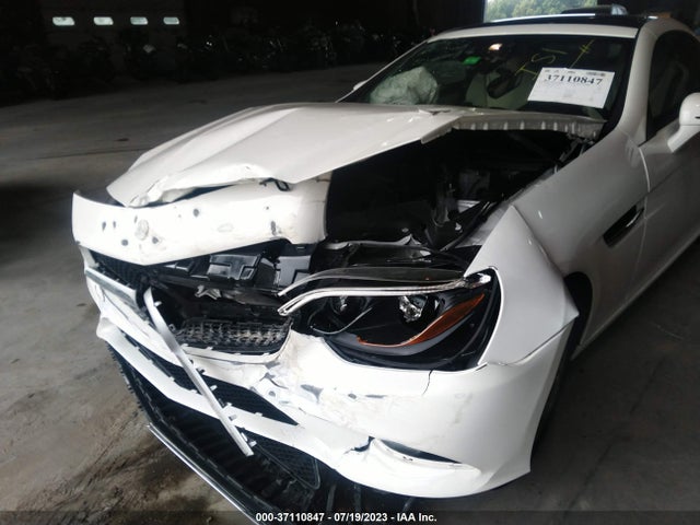 2017 Mercedes-Benz SLK-Class, VIN: WDDPK3JA2HF135013