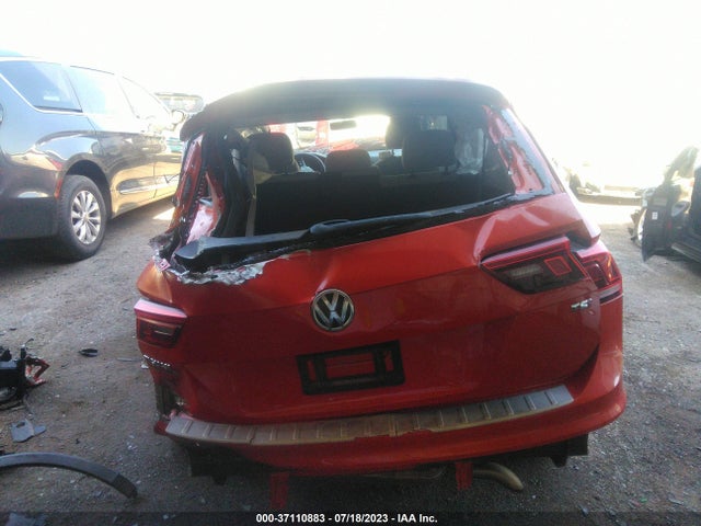 3VV1B7AX0JM016427 Volkswagen TIGUAN S