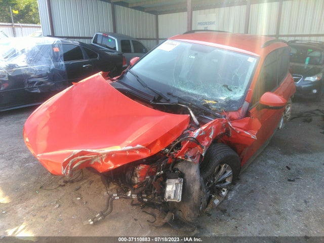 3VV1B7AX0JM016427 Volkswagen TIGUAN S