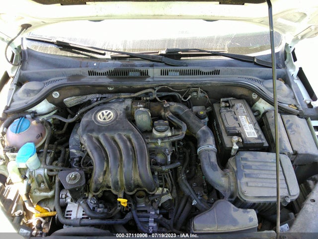 3VW2K7AJ9EM309695 Volkswagen Jetta Sedan S