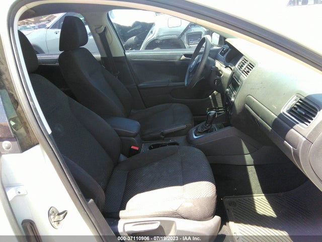 3VW2K7AJ9EM309695 Volkswagen Jetta Sedan S