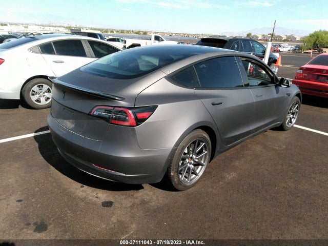Tesla Model 3 Long Range 2020 5YJ3E1EB9LF811770 Image 4