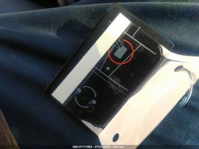 5YJ3E1EAXPF384404 Tesla MODEL 3
