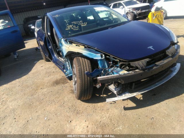 5YJ3E1EAXPF384404 Tesla MODEL 3