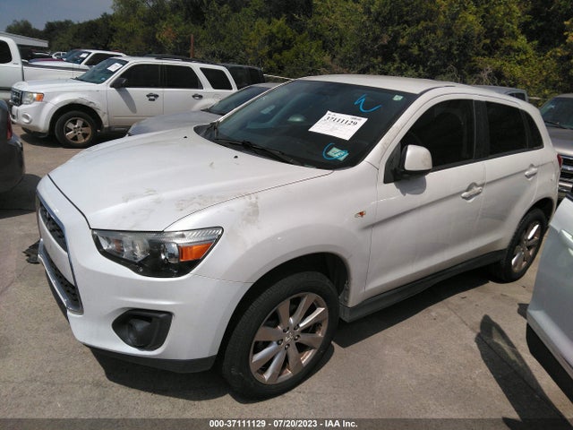 4A4AP3AU8FE033495 Mitsubishi Outlander Sport Es