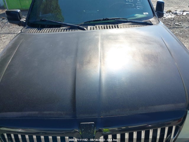 2006 LINCOLN NAVIGATOR LUXURY/ULTIMATE VIN: 5LMFU27596LJ20584