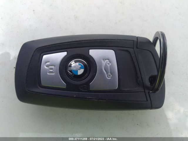 WBA3C3G55ENR25484 BMW 3 Series 320i Xdrive