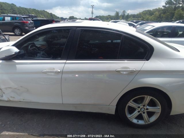 WBA3C3G55ENR25484 BMW 3 Series 320i Xdrive