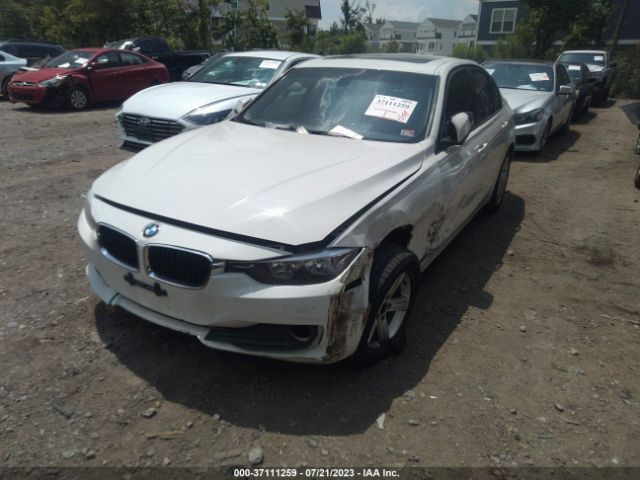 WBA3C3G55ENR25484 BMW 3 Series 320i Xdrive