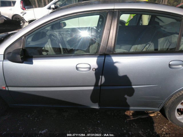 2003 SATURN ION ION 3 VIN: 1G8AL52F23Z101335