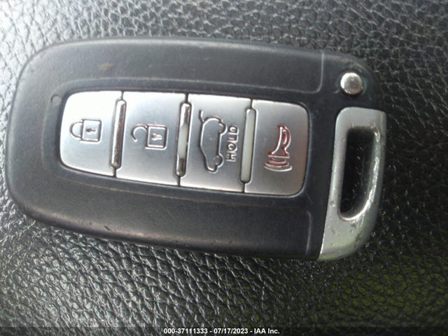 2012 KIA SORENTO SX VIN: 5XYKW4A28CG188702