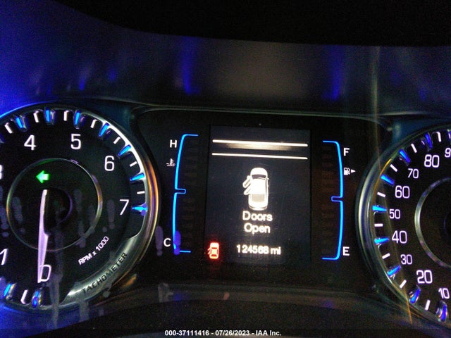 1C3CCCAB8FN649647 Chrysler 200 Limited