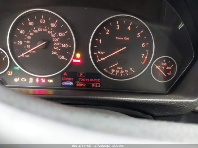 WBA8E5G56JNV01737 BMW 320i Xdrive
