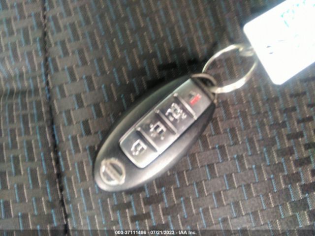 3N1CB7AP5HY352068 Nissan Sentra Sr Turbo