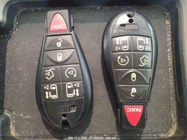 2C4RC1CG8ER234364 Chrysler Town & Country Touring-l