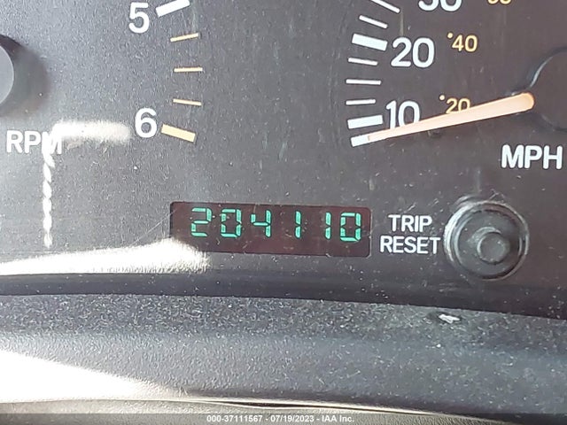 2000 JEEP CHEROKEE CLASSIC VIN: 1J4FF58S3YL211547