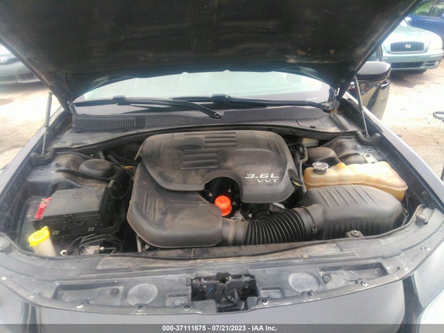 2C3CCAAG5FH810657 Chrysler 300 Limited