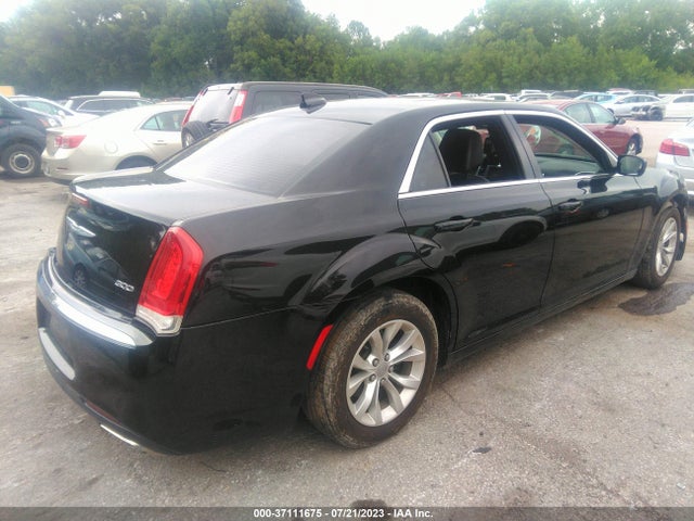 2C3CCAAG5FH810657 Chrysler 300 Limited